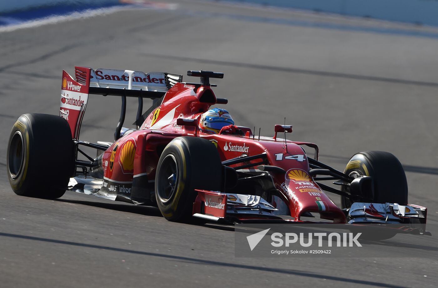 2014 Formula 1 Russian Grand Prix. Racing