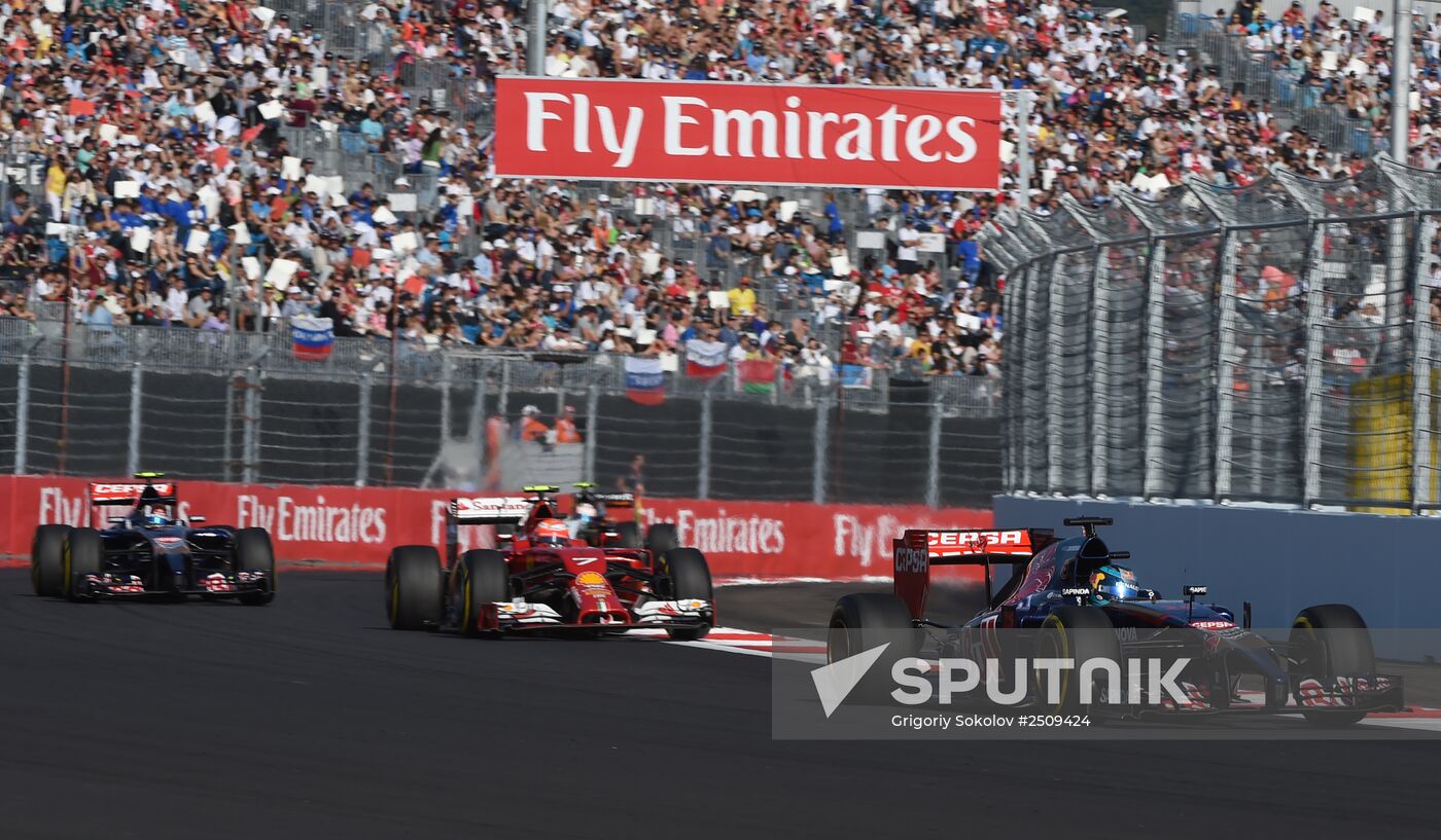 2014 Formula 1 Russian Grand Prix. Racing