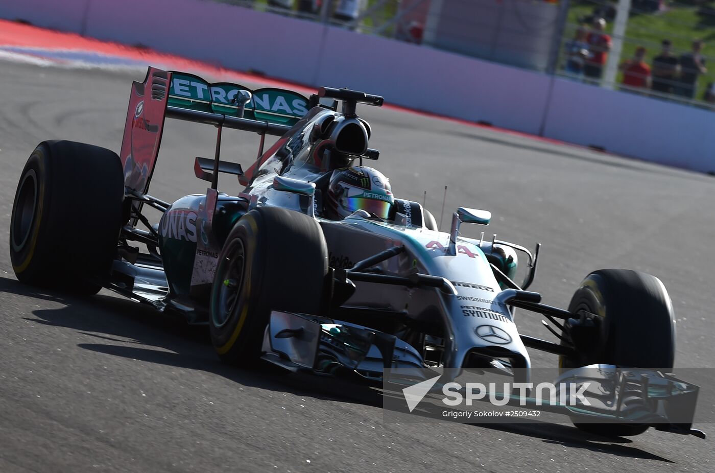 2014 Formula 1 Russian Grand Prix. Racing