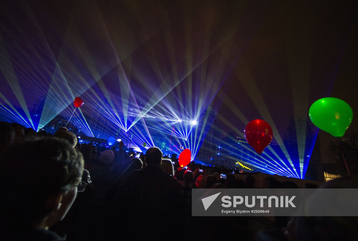 'Circle of Light' Moscow international festival. Day Three