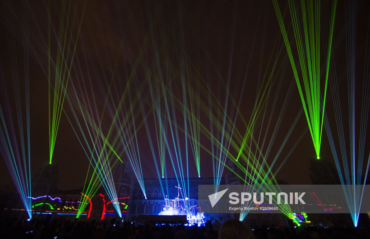 'Circle of Light' Moscow international festival. Day Three
