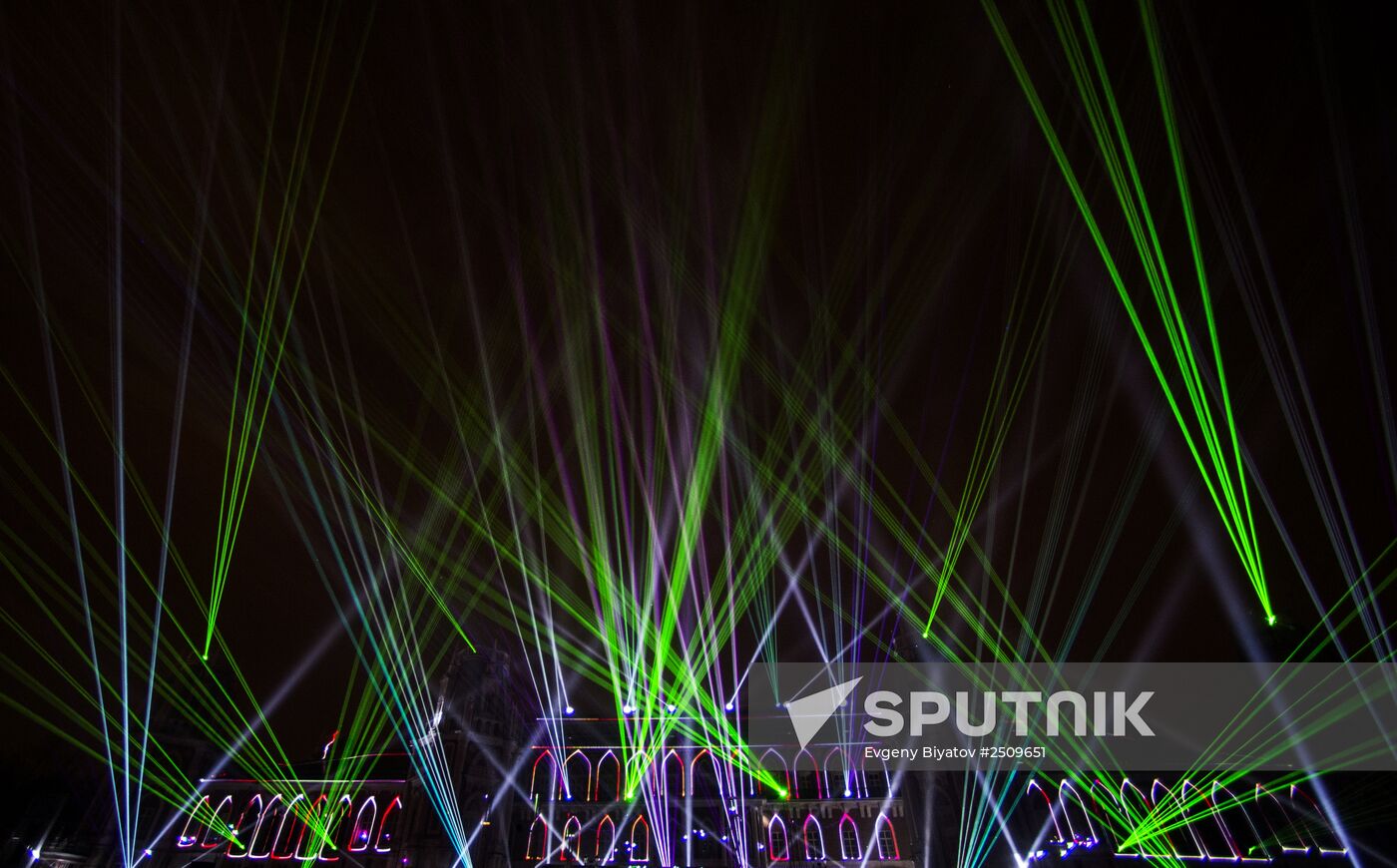 'Circle of Light' Moscow international festival. Day Three