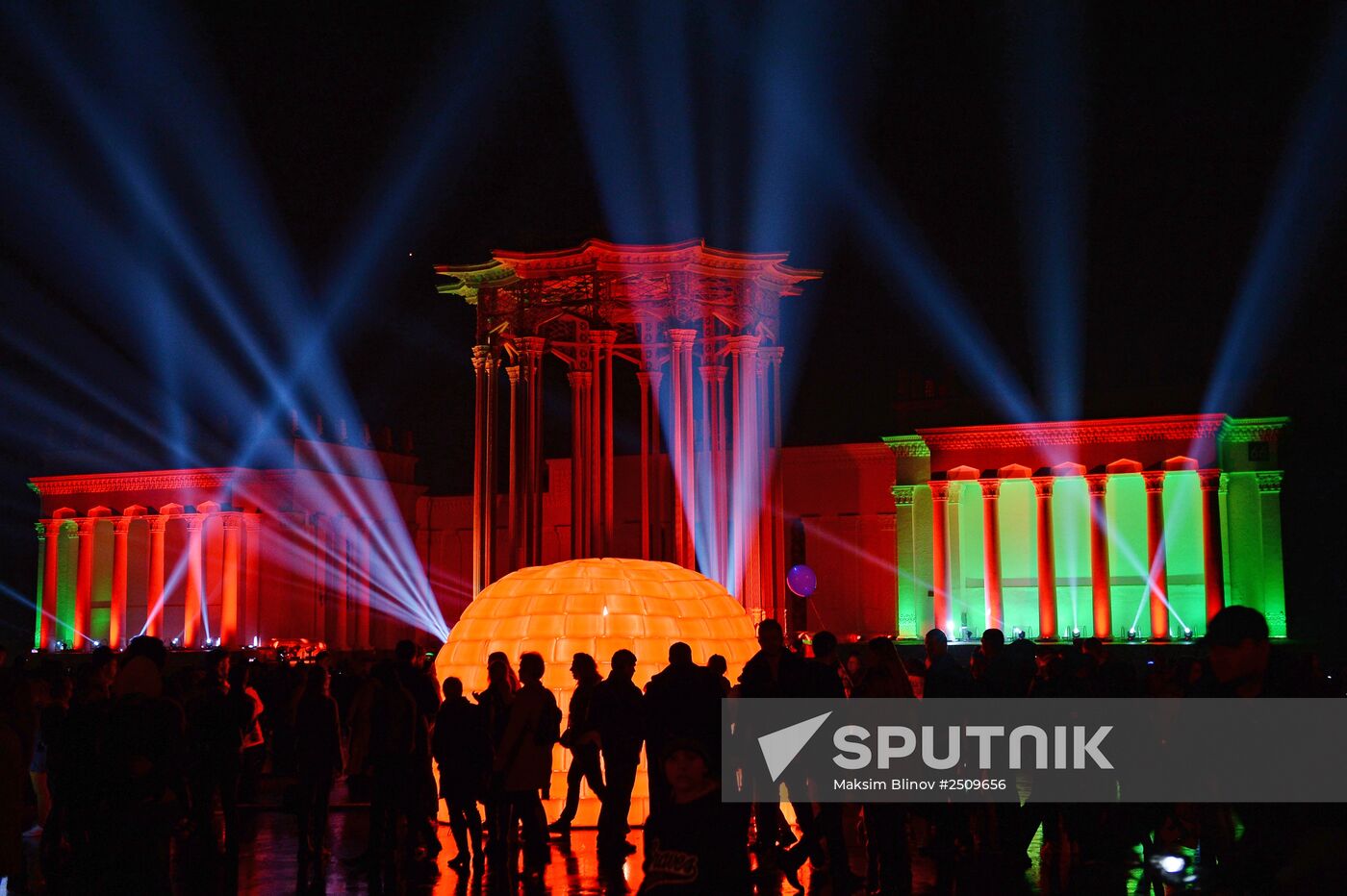 'Circle of Light' Moscow international festival. Day Three