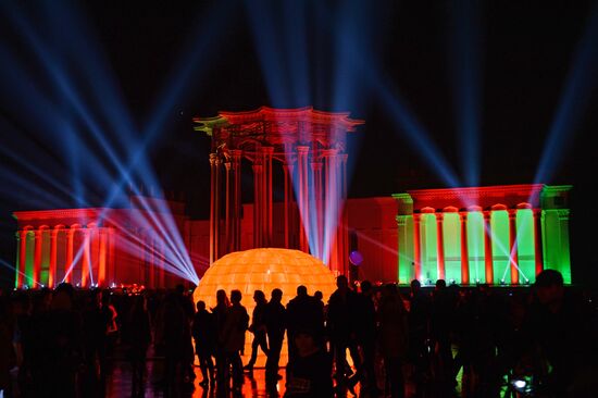 'Circle of Light' Moscow international festival. Day Three