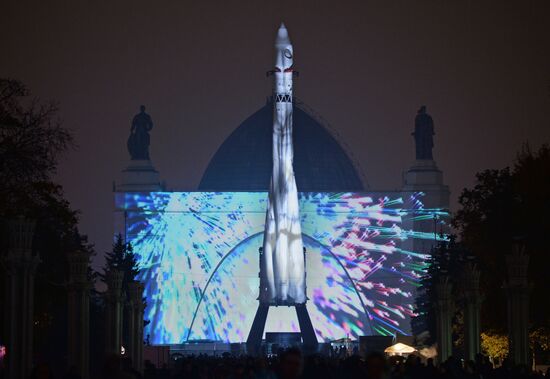 'Circle of Light' Moscow international festival. Day Three