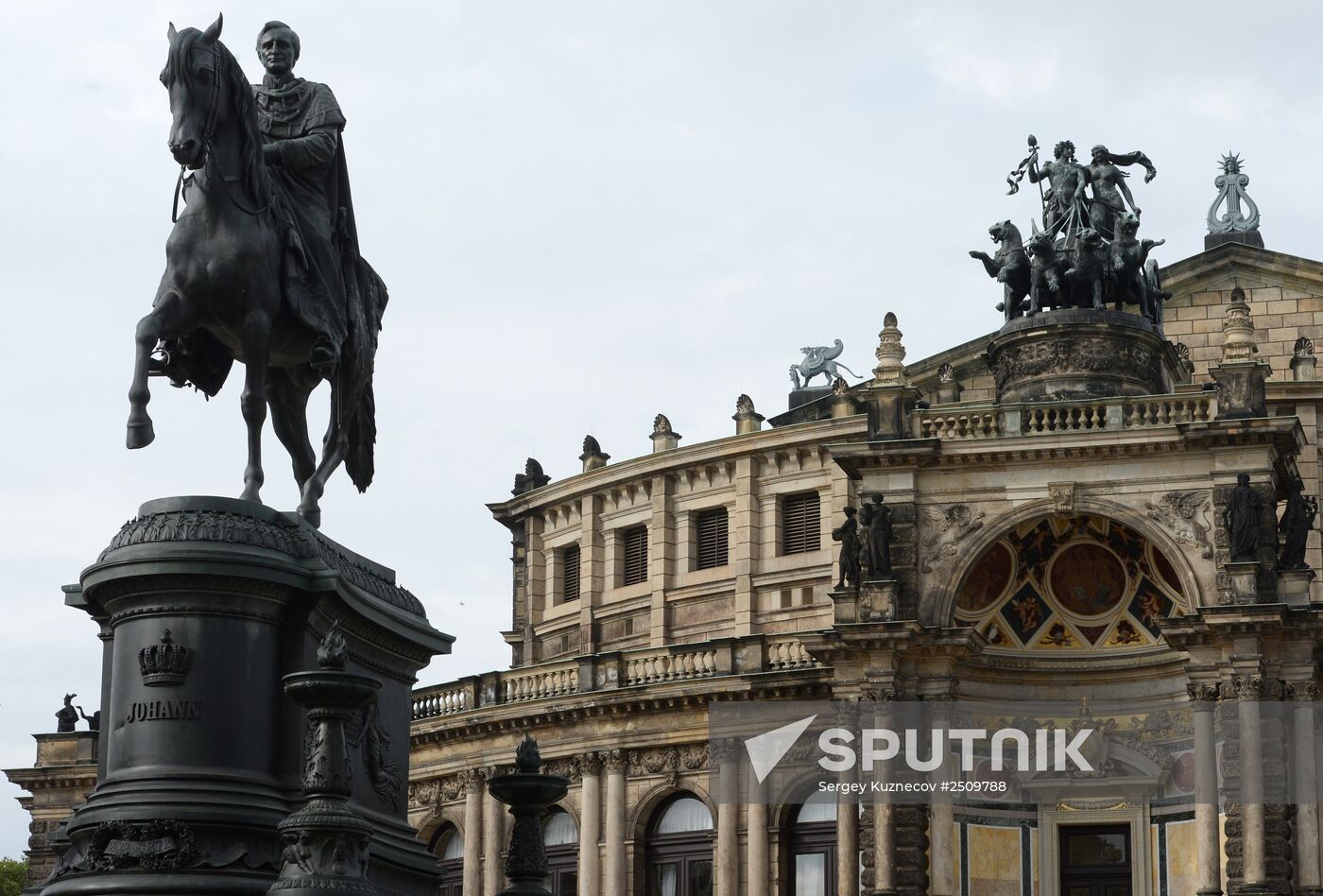 World cities. Dresden