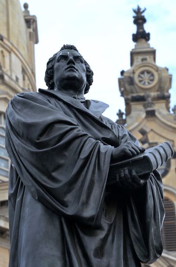 Cities of the World. Dresden