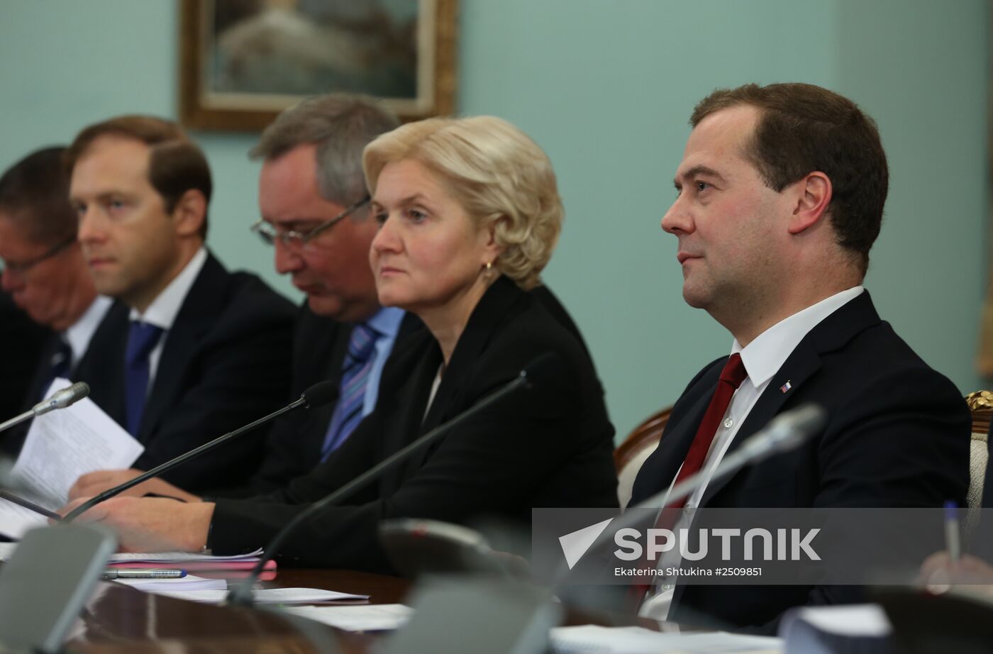 Dmitry Medvedev meets with Li Keqiang