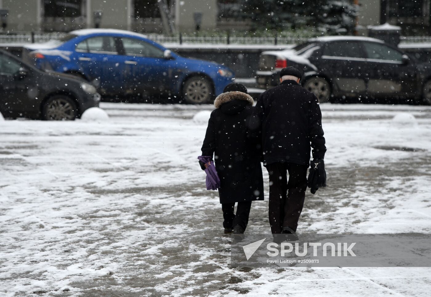 First snow in Yekaterinburg