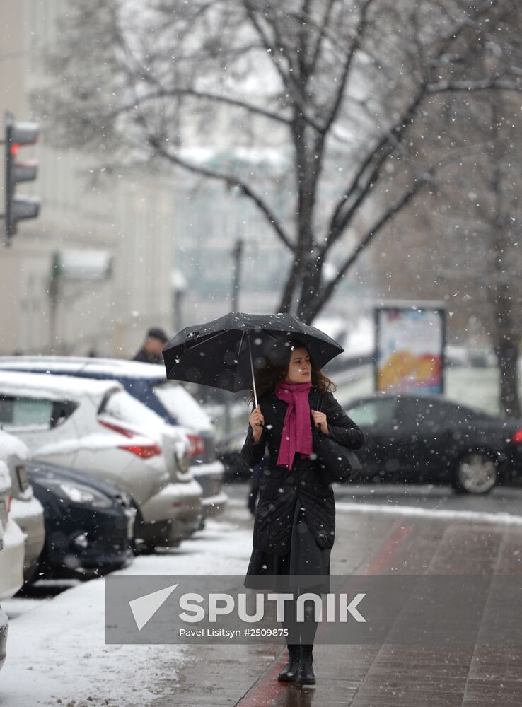 First snow in Yekaterinburg
