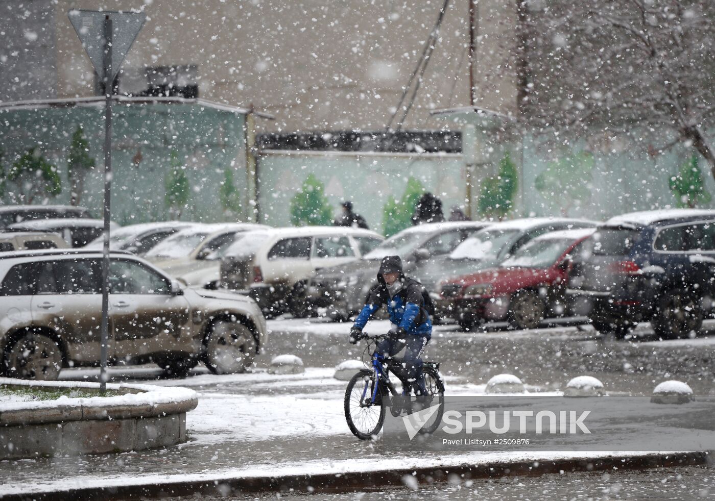 First snow in Yekaterinburg