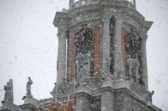 First snow in Yekaterinburg
