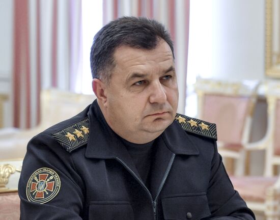 Petro Poroshenko nominates Stepan Poltorak to defense minister's post