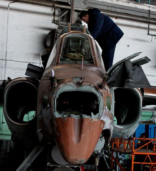 The work of an aircraft repair plant in the Primorye Territory