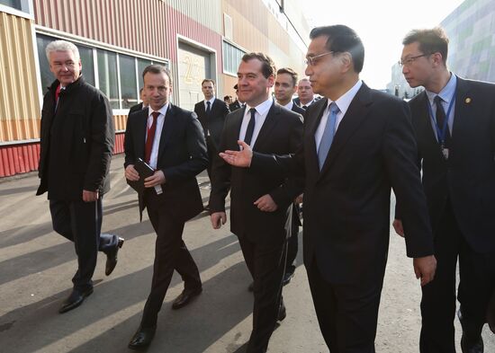 Dmitry Medvedev attends Open Innovations forum