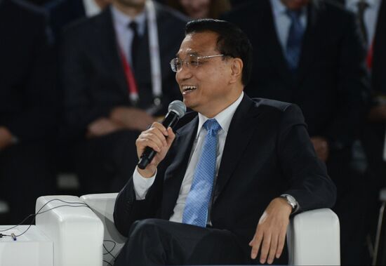 Dmitry Medvedev, Li Keqiang attend Open Innovations forum