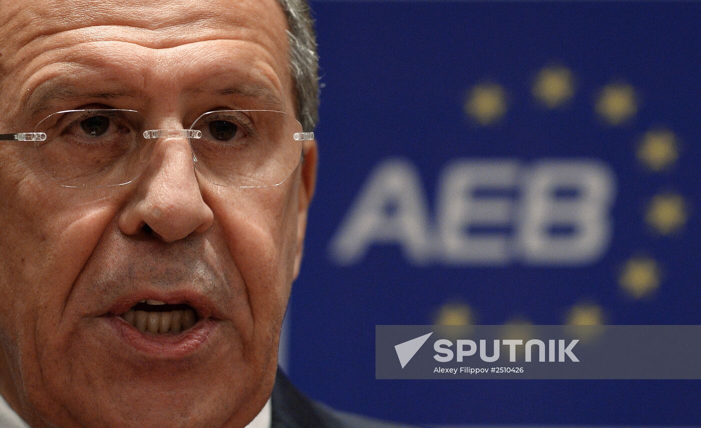 Foreign Minister Sergey Lavrov meets with AEB member companies