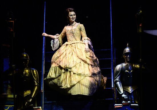 Rehearsal of Beauty and the Beast musical