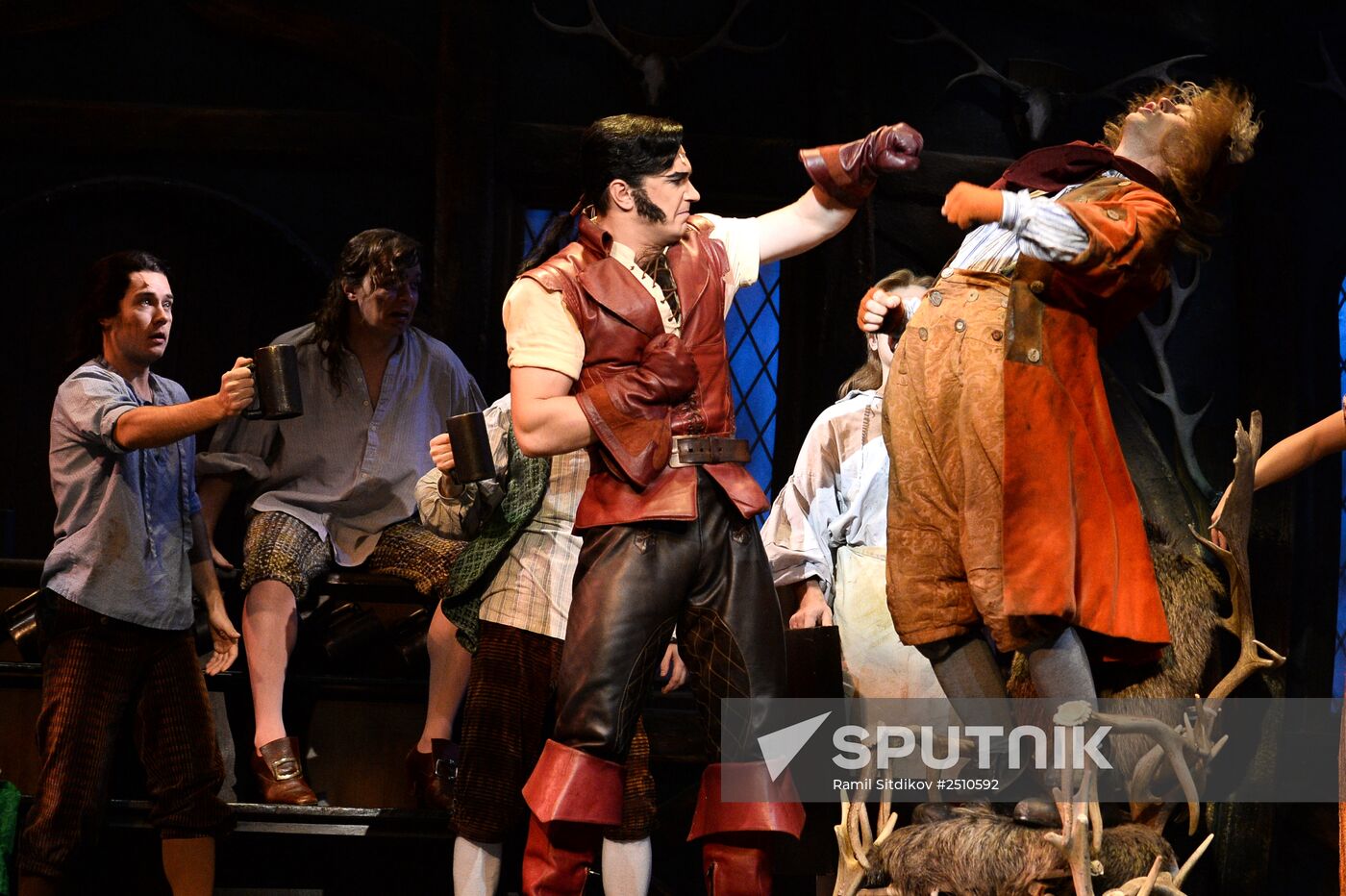 Rehearsal of Beauty and the Beast musical