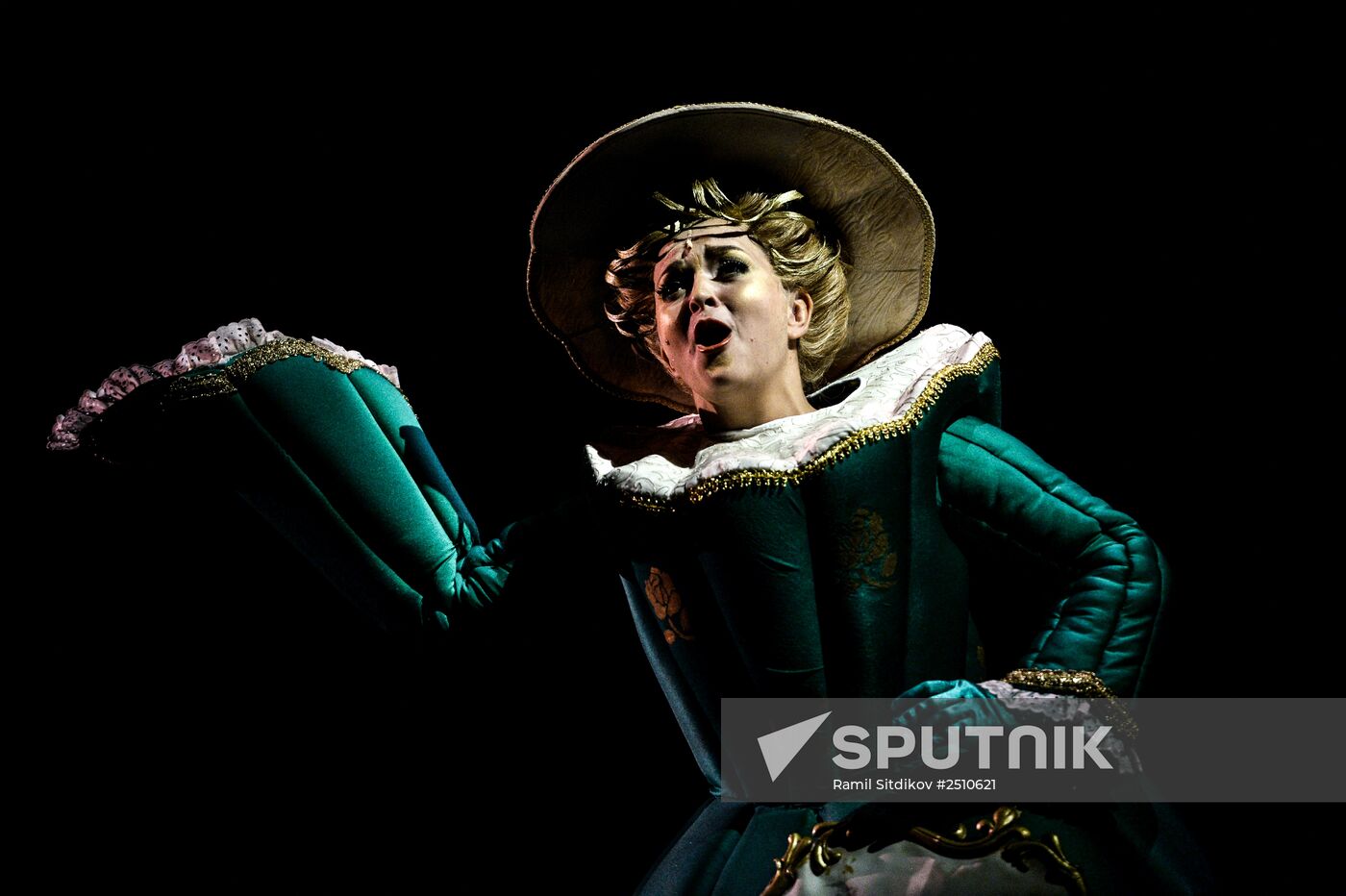 Rehearsal of Beauty and the Beast musical