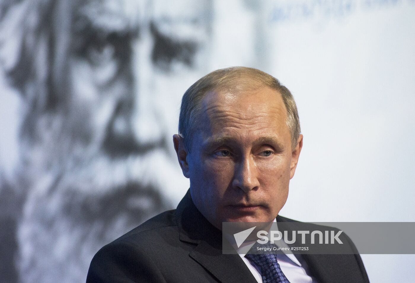 Vladimir Putin visits Volga Federal District