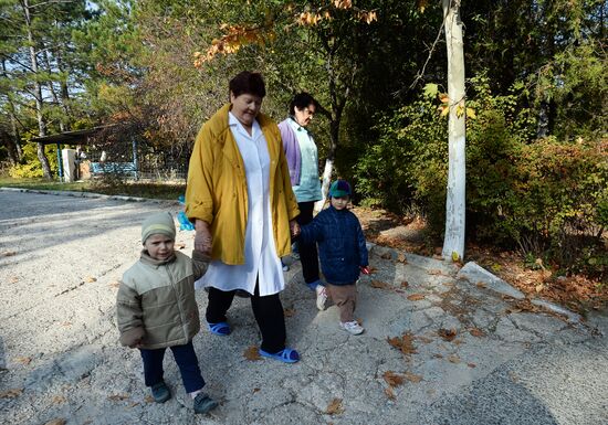 Train of Hope program to facilitate adoption in Crimea