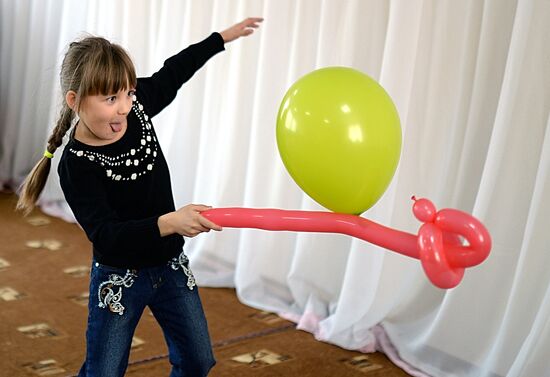 Train of Hope program to facilitate adoption in Crimea