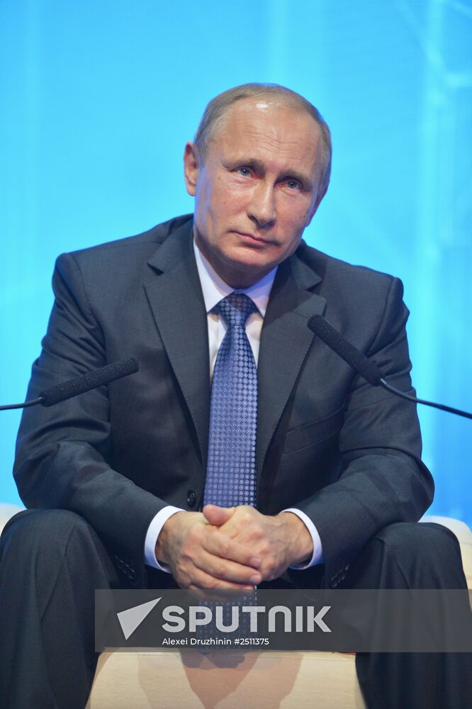 Vladimir Putin visits Volga Federal District