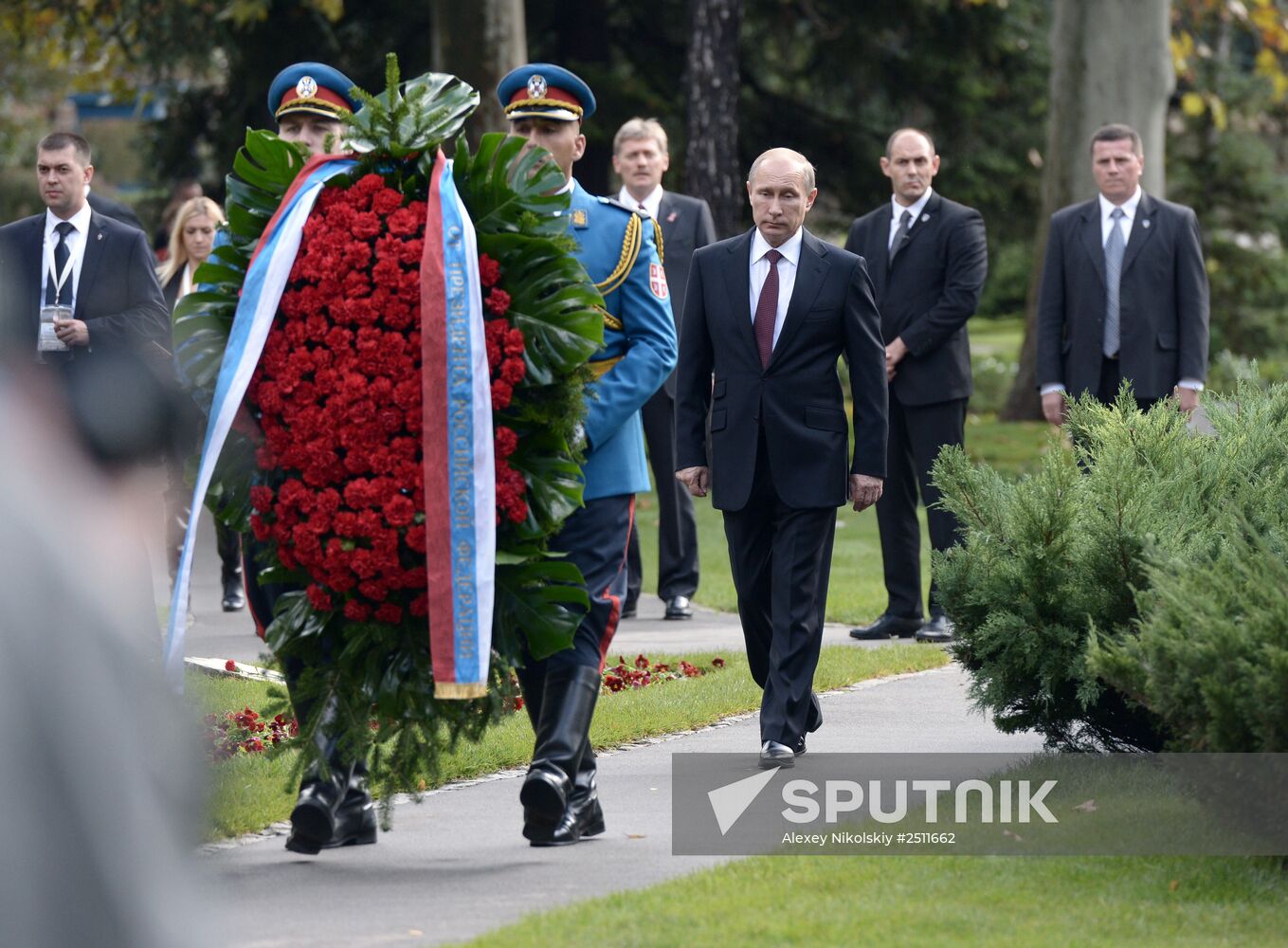 Vladimir Putin visits Serbia