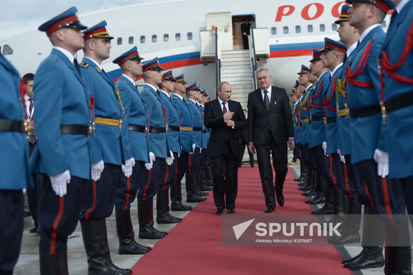 Vladimir Putin visits Serbia