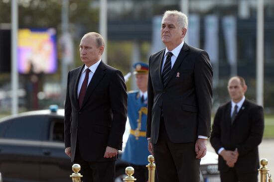 Vladimir Putin visits Serbia