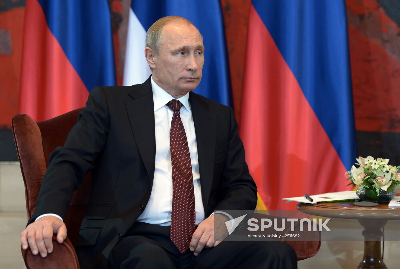Vladimir Putin visits Serbia