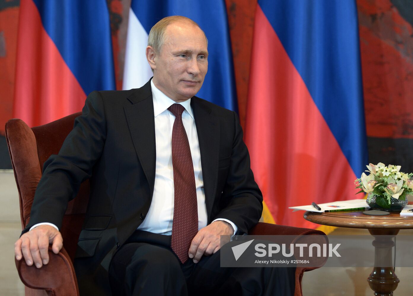 Vladimir Putin visits Serbia
