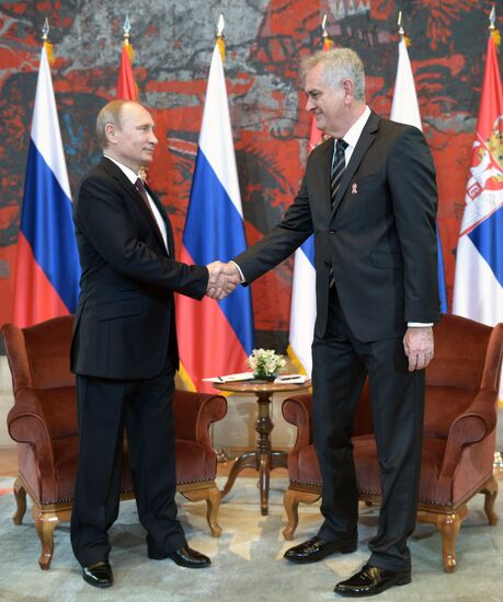 Vladimir Putin visits Serbia