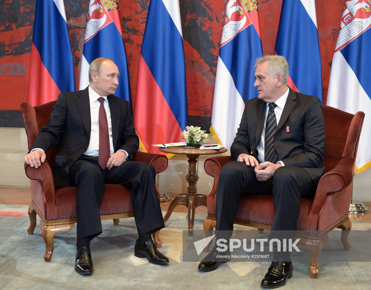 Vladimir Putin visits Serbia