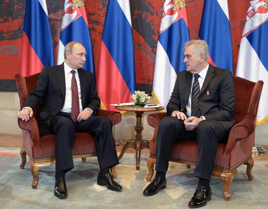 Vladimir Putin visits Serbia