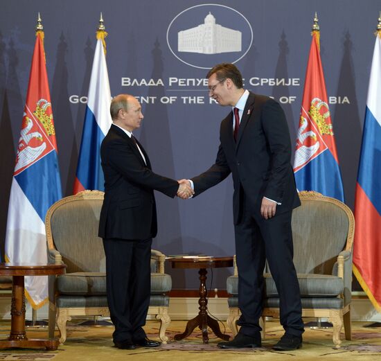 Vladimir Putin visits Serbia