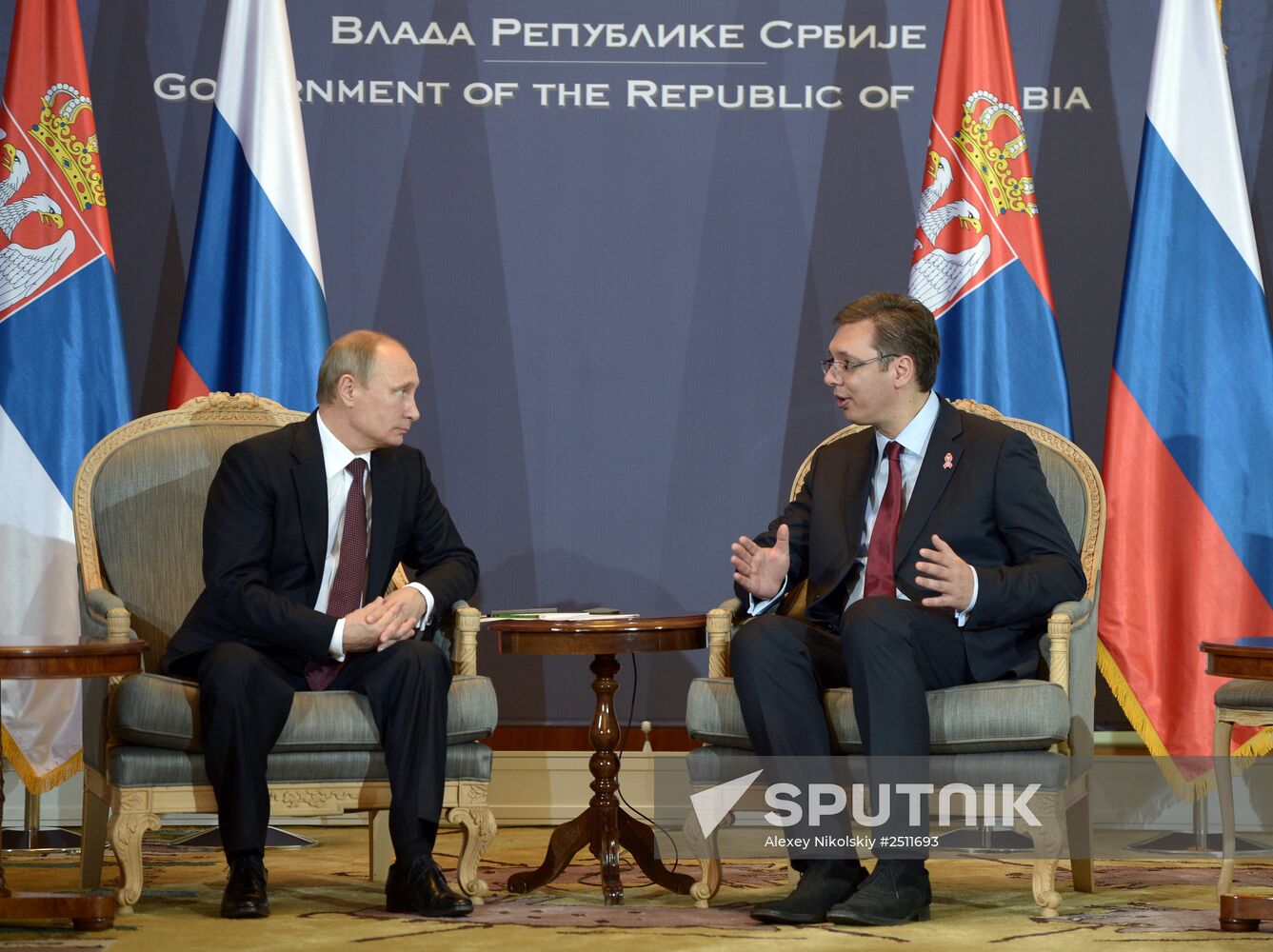 Vladimir Putin visits Serbia