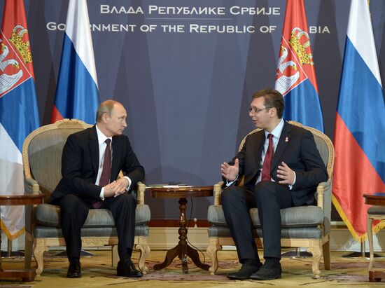 Vladimir Putin visits Serbia