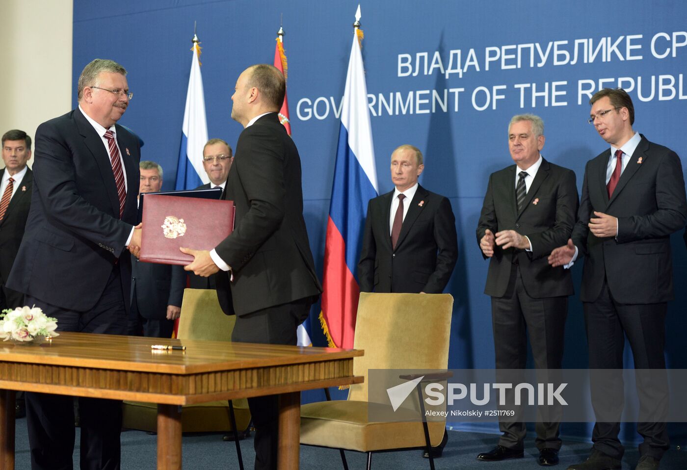 Vladimir Putin visits Serbia