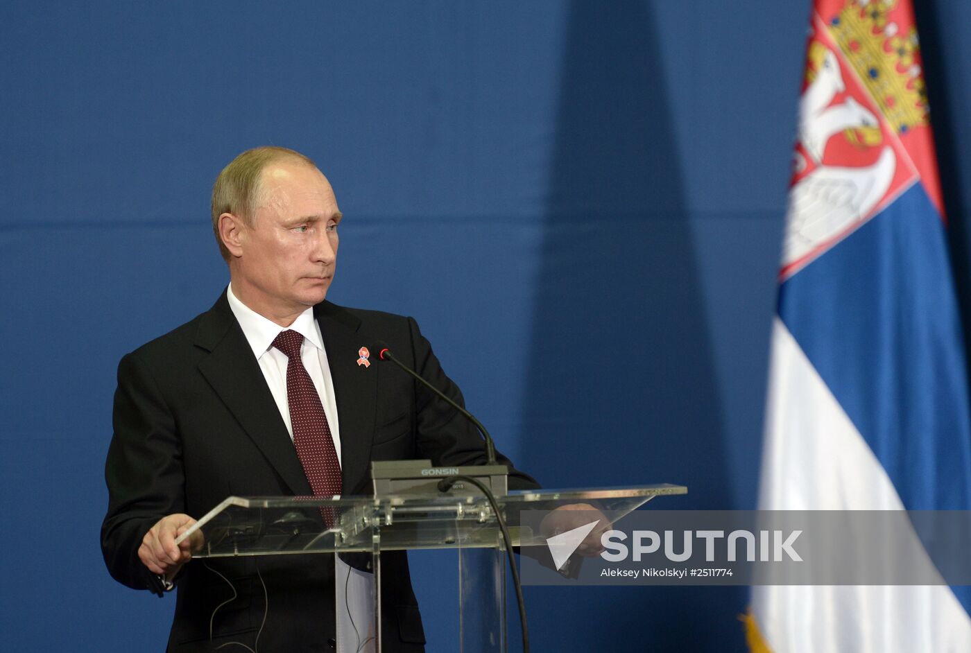 Vladimir Putin visits Serbia