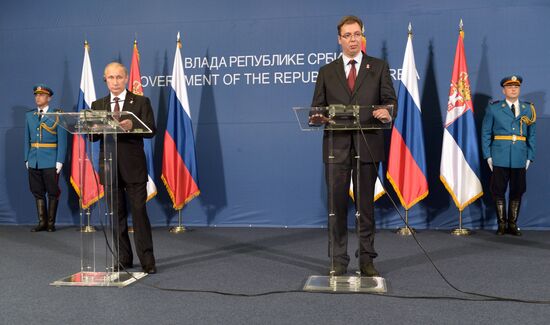 Vladimir Putin visits Serbia
