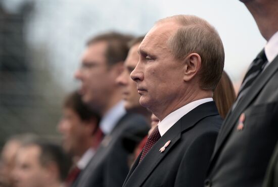 Vladimir Putin visits Serbia