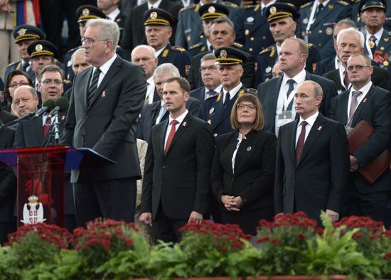 Vladimir Putin visits Serbia