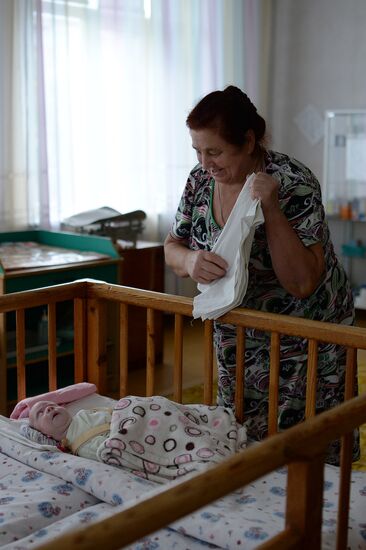 Train of Hope program to facilitate adoption in Crimea