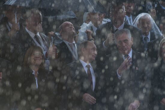 Vladimir Putin visits Serbia