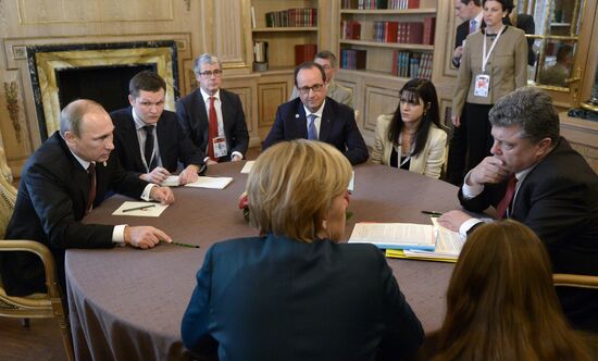 Vladimir Putin attends Asia-Europe Meeting (ASEM)