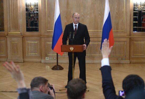 Vladimir Putin attends Asia-Europe Meeting (ASEM)