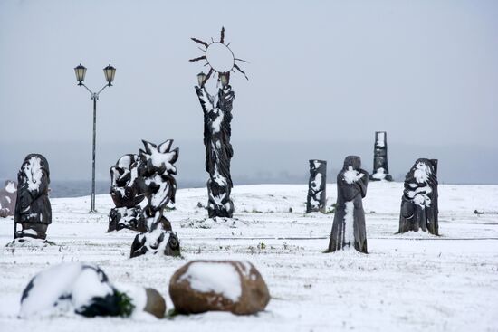 First snowfall in Petrozavodsk