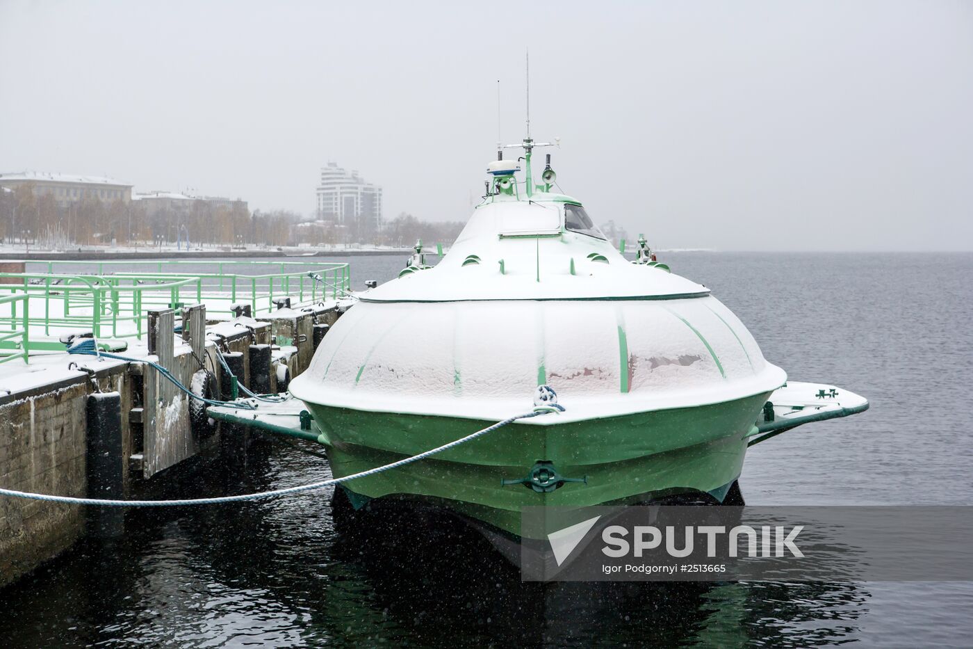 First snowfall in Petrozavodsk